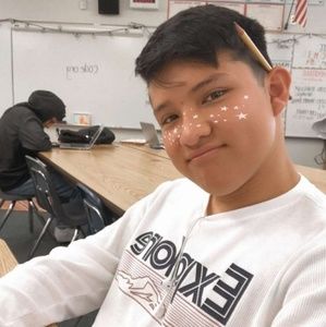 Meet your Posher, Luis